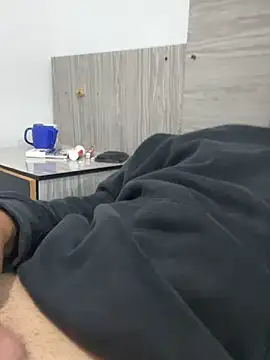 Luiznflp3 online show from March 3, 10:43 am