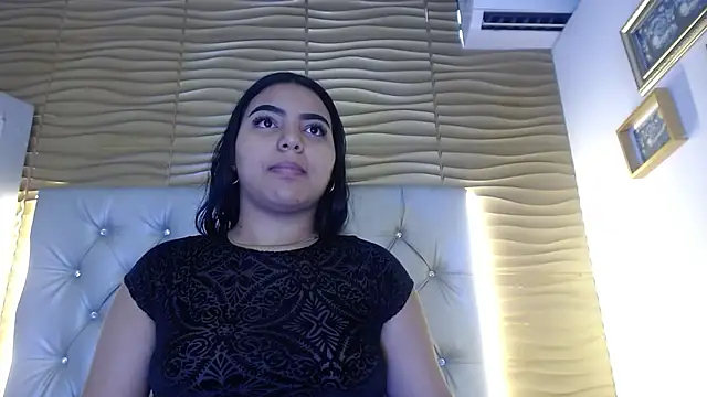 Snapshot of MariyaNovakie chatting on February 3, 12:10 pm MariyaNovakie online show from February 3, 12:10 pm