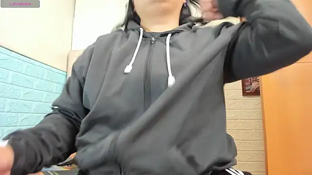 Carolina-Lenon online show from February 28, 11:22 am