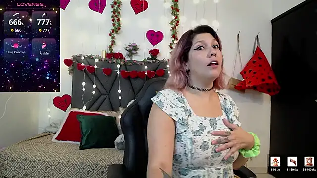 Snapshot of Sharma_Amayra chatting on February 17, 6:58 pm Sharma Amayra online show from February 17, 6:58 pm