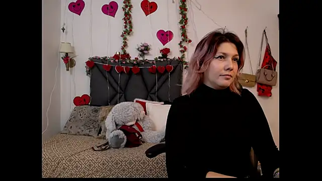 Snapshot of Sharma_Amayra chatting on February 20, 8:31 pm Sharma Amayra online show from February 20, 8:31 pm