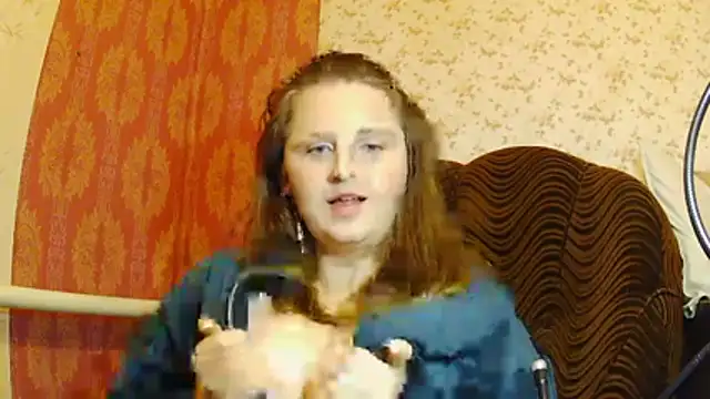 Snapshot of Miss_Iriss chatting on February 15, 6:59 pm Miss Iriss online show from February 15, 6:59 pm