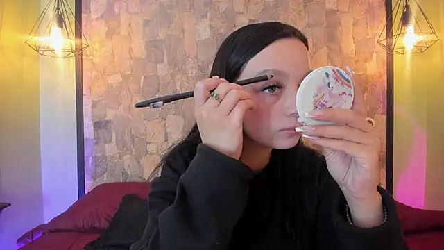 Snapshot of Elizabeth_Ferrer chatting on February 18, 6:59 pm Elizabeth Ferrer online show from February 18, 6:59 pm