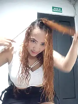 Snapshot of -Serena_ chatting on February 24, 11:41 am -Serena online show from February 24, 11:41 am