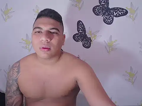 BradKamil online show from March 3, 1:45 am