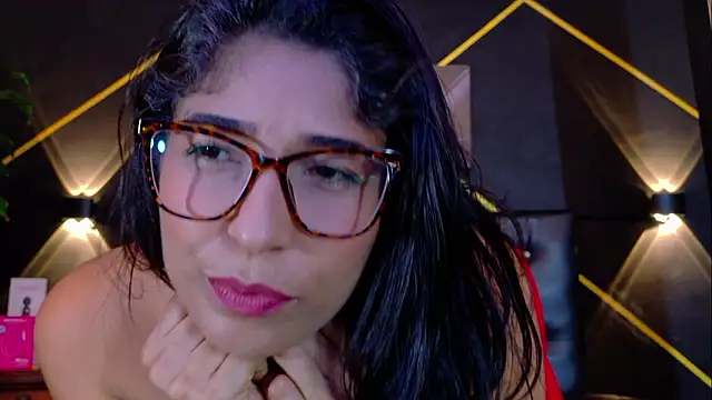 serena kournikova online show from February 6, 10:35 pm