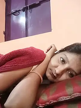 Snapshot of Ayesharani1 chatting on June 20, 4:04 am Ayesharani1 online show from June 20, 4:04 am