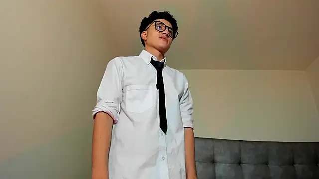 Adonibaskerville4 online show from April 13, 2:22 pm