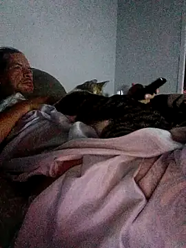 Snapshot of gordorichard chatting on March 2, 5:08 am gordorichard online show from March 2, 5:08 am