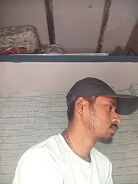 Snapshot of ravimandal chatting on June 1, 4:14 am ravimandal online show from June 1, 4:14 am