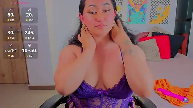 hipatia1moretime online show from June 11, 6:44 am