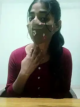 Snapshot of Kitti-Sharma chatting on March 21, 10:42 am Kitti-Sharma online show from March 21, 10:42 am