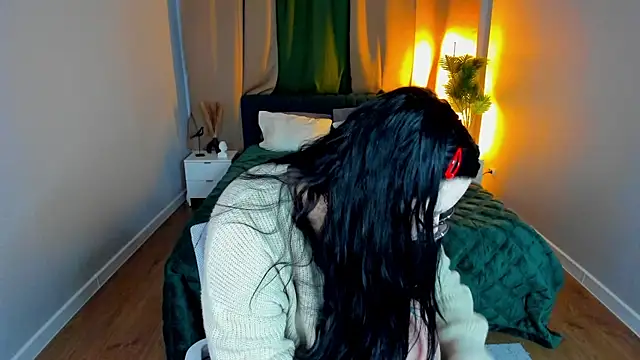 Kira G0ld online show from March 20, 1:10 am