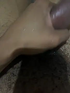 Snapshot of youngsterSA223 chatting on February 14, 6:15 pm youngsterSA223 online show from February 14, 6:15 pm