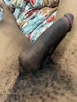 Snapshot of youngsterSA223 chatting on March 2, 8:48 pm youngsterSA223 online show from March 2, 8:48 pm