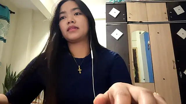 Snapshot of AntoninaDamewood chatting on February 12, 12:22 pm AntoninaDamewood online show from February 12, 12:22 pm