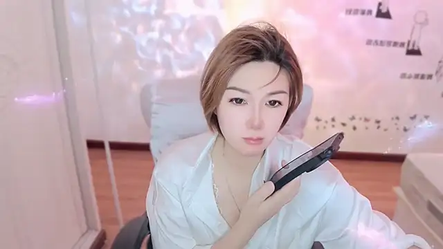 Snapshot of zhuzhu-66 chatting on July 11, 6:05 am zhuzhu-66 online show from July 11, 6:05 am