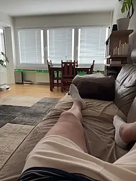 Snapshot of hungryMaya chatting on February 8, 9:34 am hungryMaya online show from February 8, 9:34 am