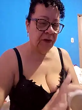 Luach online show from February 9, 8:57 pm