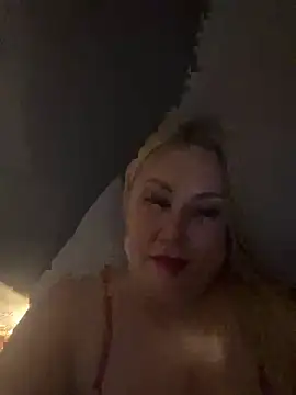 Snapshot of Lush-LunaXX chatting on June 29, 9:04 pm Lush-LunaXX online show from June 29, 9:04 pm
