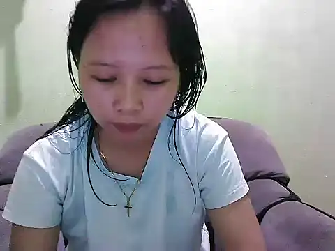 Snapshot of pinay_sweety23 chatting on March 2, 10:55 am pinay sweety23 online show from March 2, 10:55 am