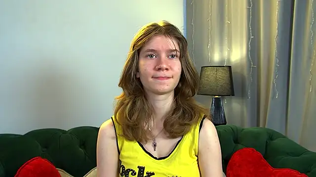 MilaMaelis online show from March 14, 6:30 am