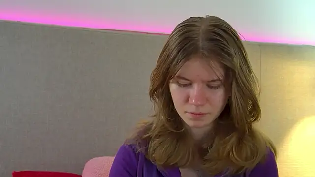 MilaMaelis online show from March 19, 8:02 pm