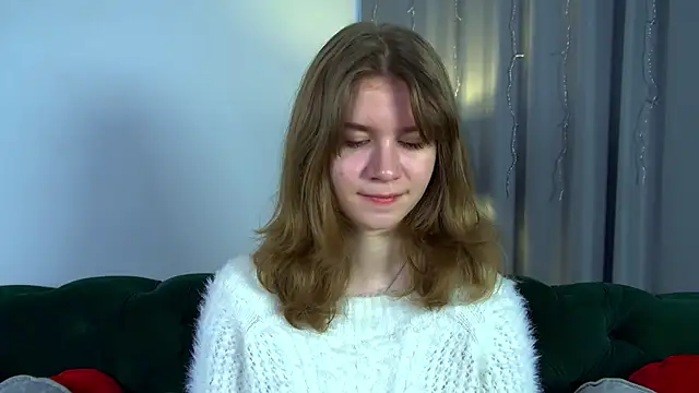 MilaMaelis online show from April 8, 6:24 am