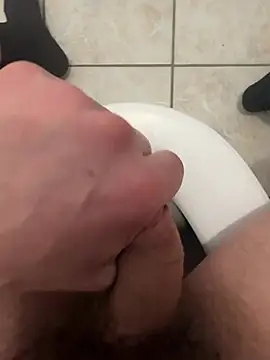 bust a nut35 online show from February 5, 10:14 pm