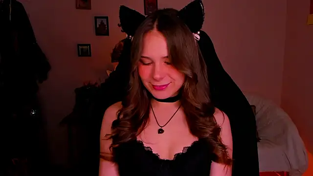 LanaLovely online show from May 21, 6:42 am