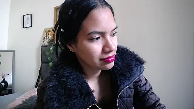 Julieta Parker online show from March 27, 4:40 pm