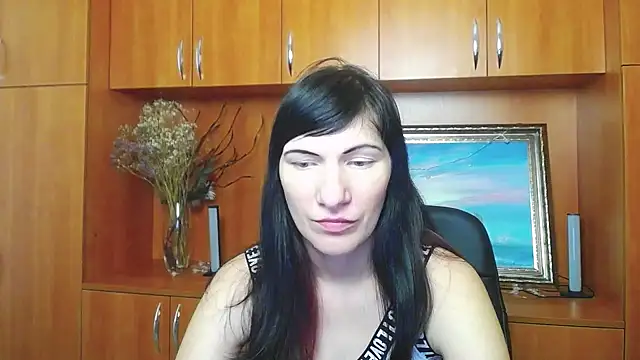 Snapshot of Rosalinda_ro chatting on February 26, 2:27 pm Rosalinda ro online show from February 26, 2:27 pm