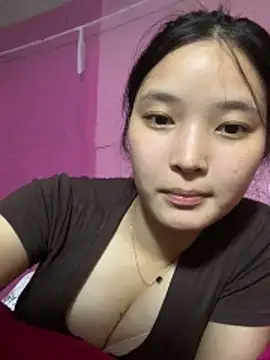 Snapshot of Suzu_xx01 chatting on May 13, 3:42 pm Suzu xx01 online show from May 13, 3:42 pm