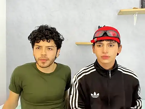 Snapshot of Eliotkinky chatting on February 27, 2:50 pm Eliotkinky online show from February 27, 2:50 pm