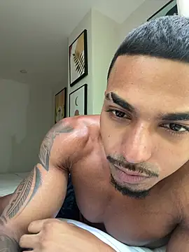 Snapshot of PimpDante chatting on June 30, 11:39 pm PimpDante online show from June 30, 11:39 pm