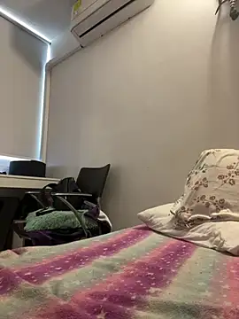 Snapshot of lolibahia chatting on February 21, 8:32 pm lolibahia online show from February 21, 8:32 pm