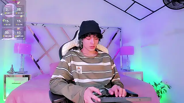 thanier 18 online show from March 21, 7:17 pm