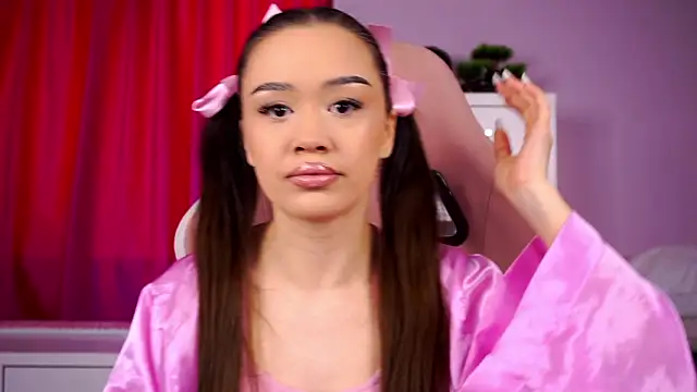 MistyReeds online show from March 6, 5:48 am