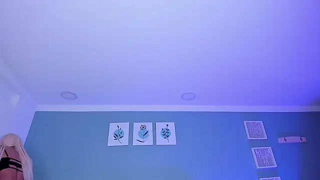 Snapshot of Valentina_Rujano chatting on June 28, 2:17 am Valentina Rujano online show from June 28, 2:17 am