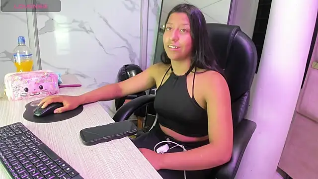 Vaneline2 online show from February 27, 10:54 pm