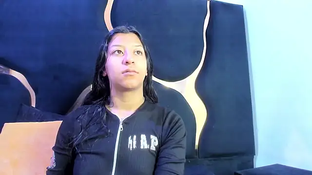 Snapshot of Vaneline2 chatting on June 5, 2:12 pm Vaneline2 online show from June 5, 2:12 pm