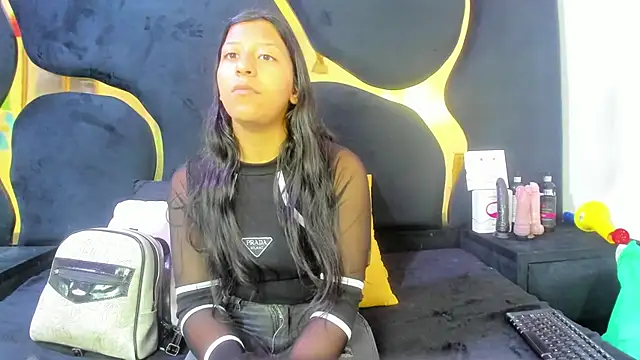 Snapshot of Vaneline2 chatting on July 9, 3:38 pm Vaneline2 online show from July 9, 3:38 pm