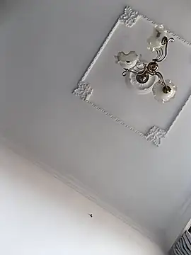 Im Anto online show from April 9, 10:04 pm