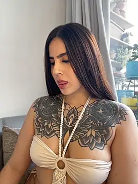 Im Anto online show from April 21, 9:28 pm