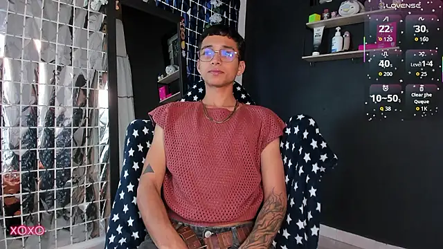 Snapshot of _Josh_Moon_ chatting on March 3, 5:52 pm Josh Moon online show from March 3, 5:52 pm