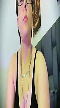  Daarcy  online show from April 2, 3:26 am