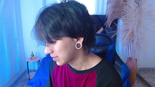 nikoo 18 online show from March 25, 2:12 pm