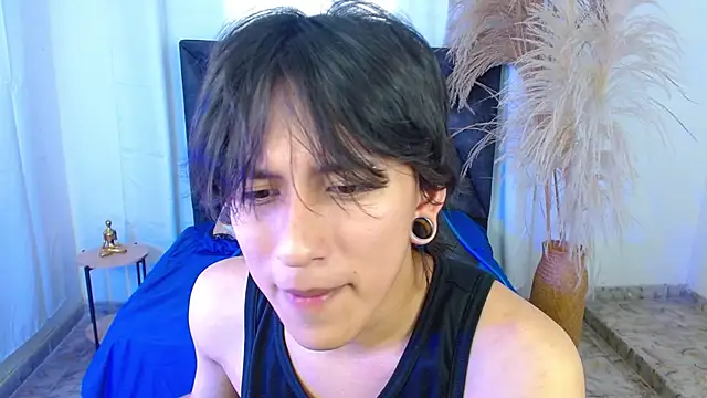 nikoo 18 online show from April 10, 3:28 pm