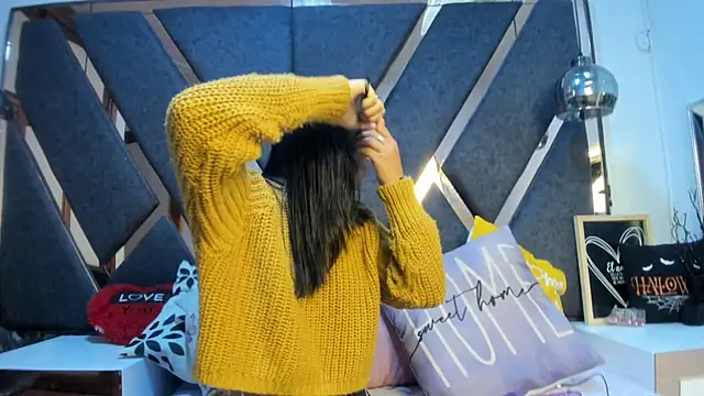 Maggyx online show from March 4, 1:28 pm