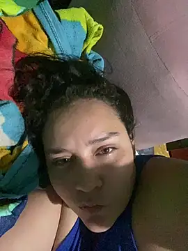 violetsamboni online show from February 19, 3:46 am